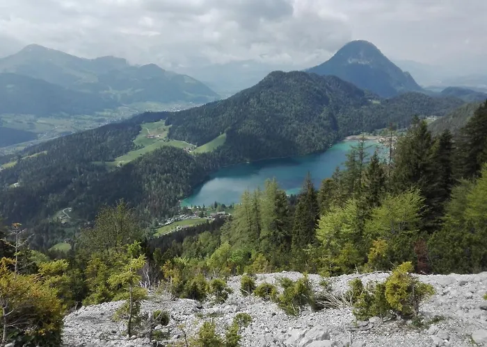 Alpenblick Apartamento *